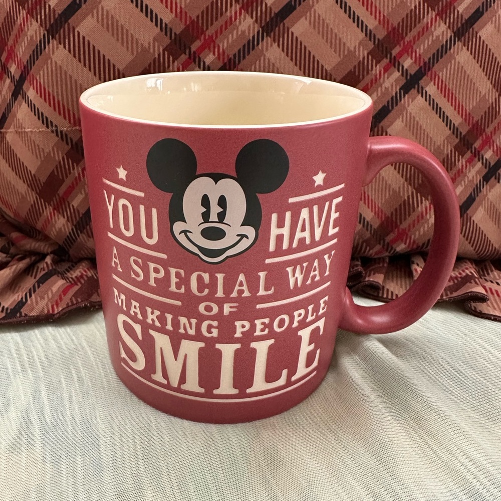 DISNEY MICKEY MUG - NWOT